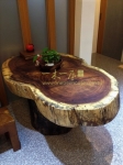 原木桌子